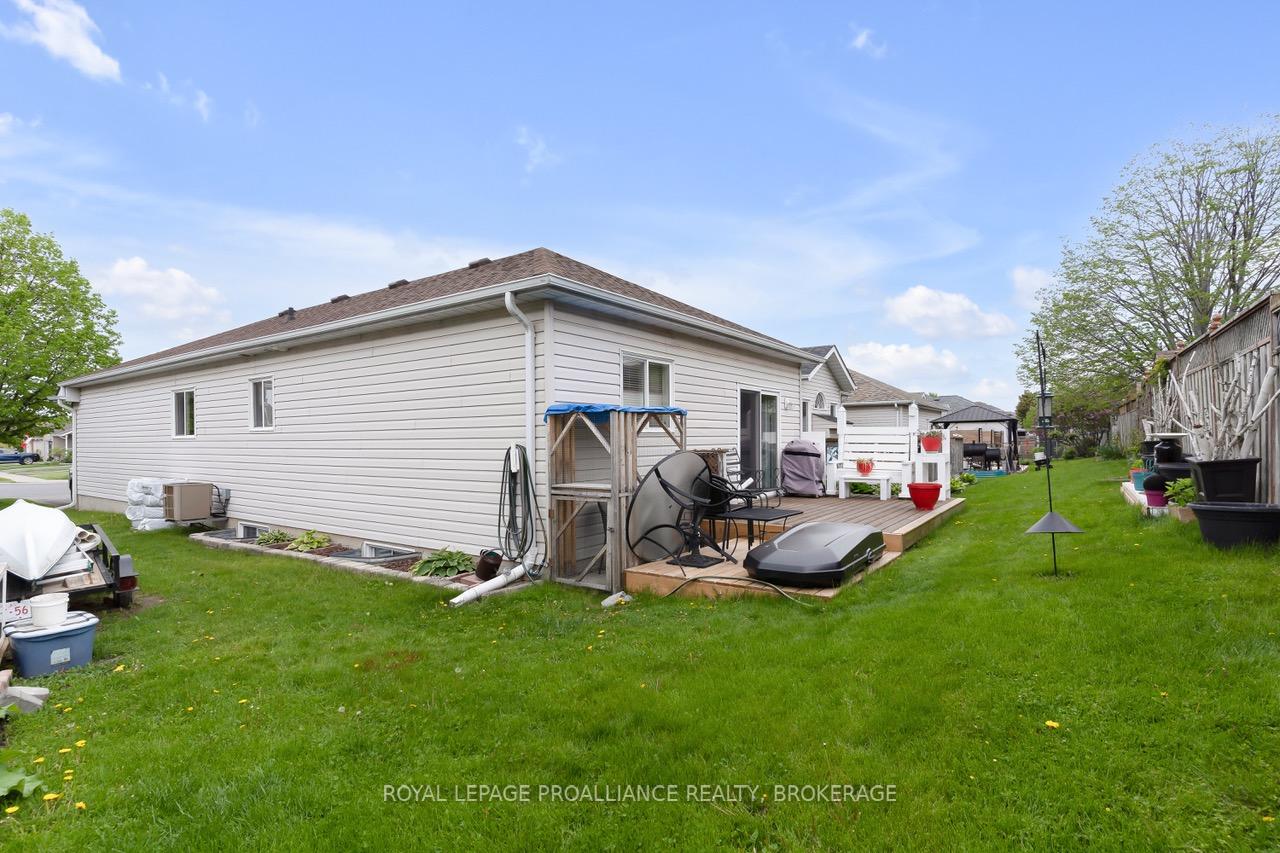 Photo 32 of 364 Emerald Street, Kingston, City Northwest — HOMEH