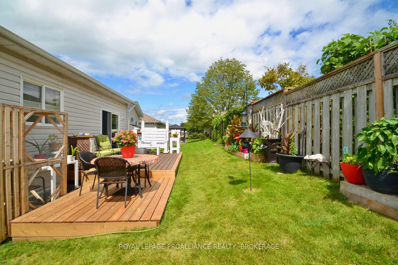 Photo 37 of 364 Emerald Street, Kingston, City Northwest — HOMEH