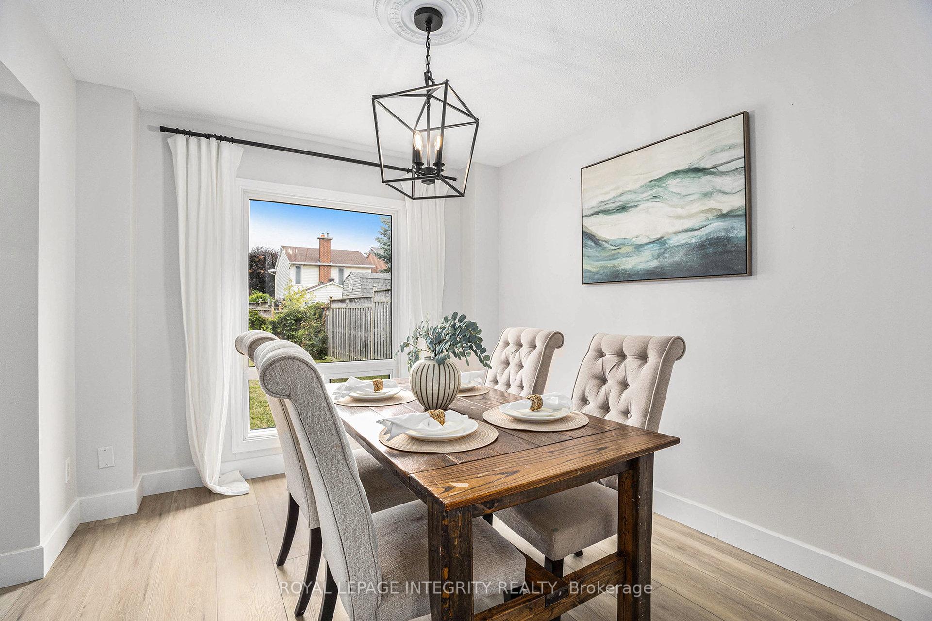 Photo 4 of 1134 St Germain Crescent, Ottawa, Convent Glen North — HOMEH