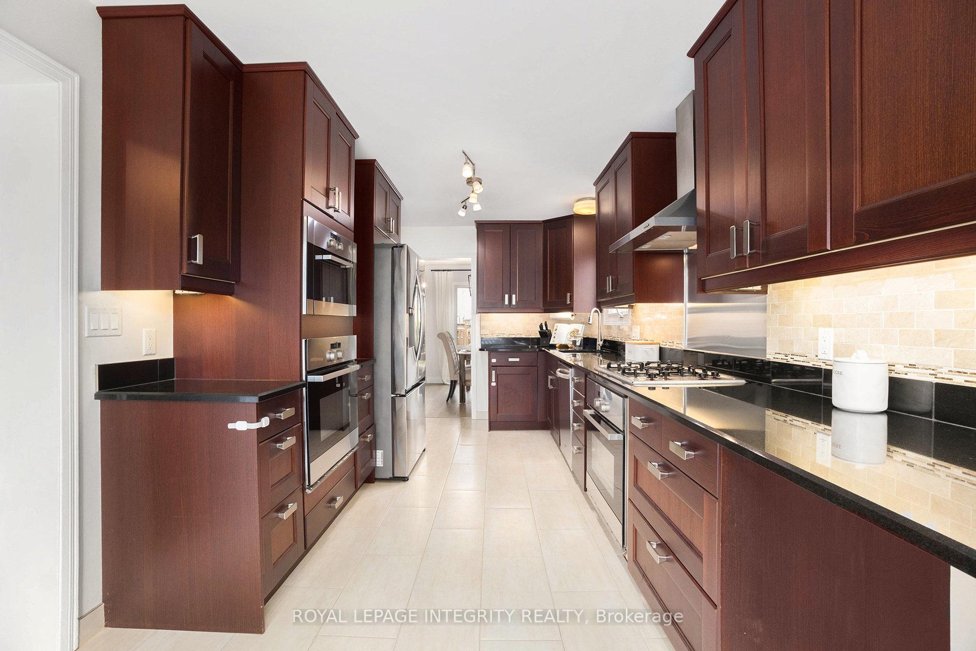Photo 6 of 1134 St Germain Crescent, Ottawa, Convent Glen North — HOMEH