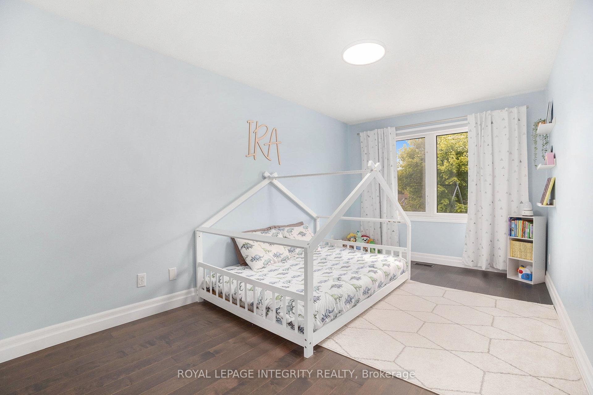 Photo 14 of 1134 St Germain Crescent, Ottawa, Convent Glen North — HOMEH