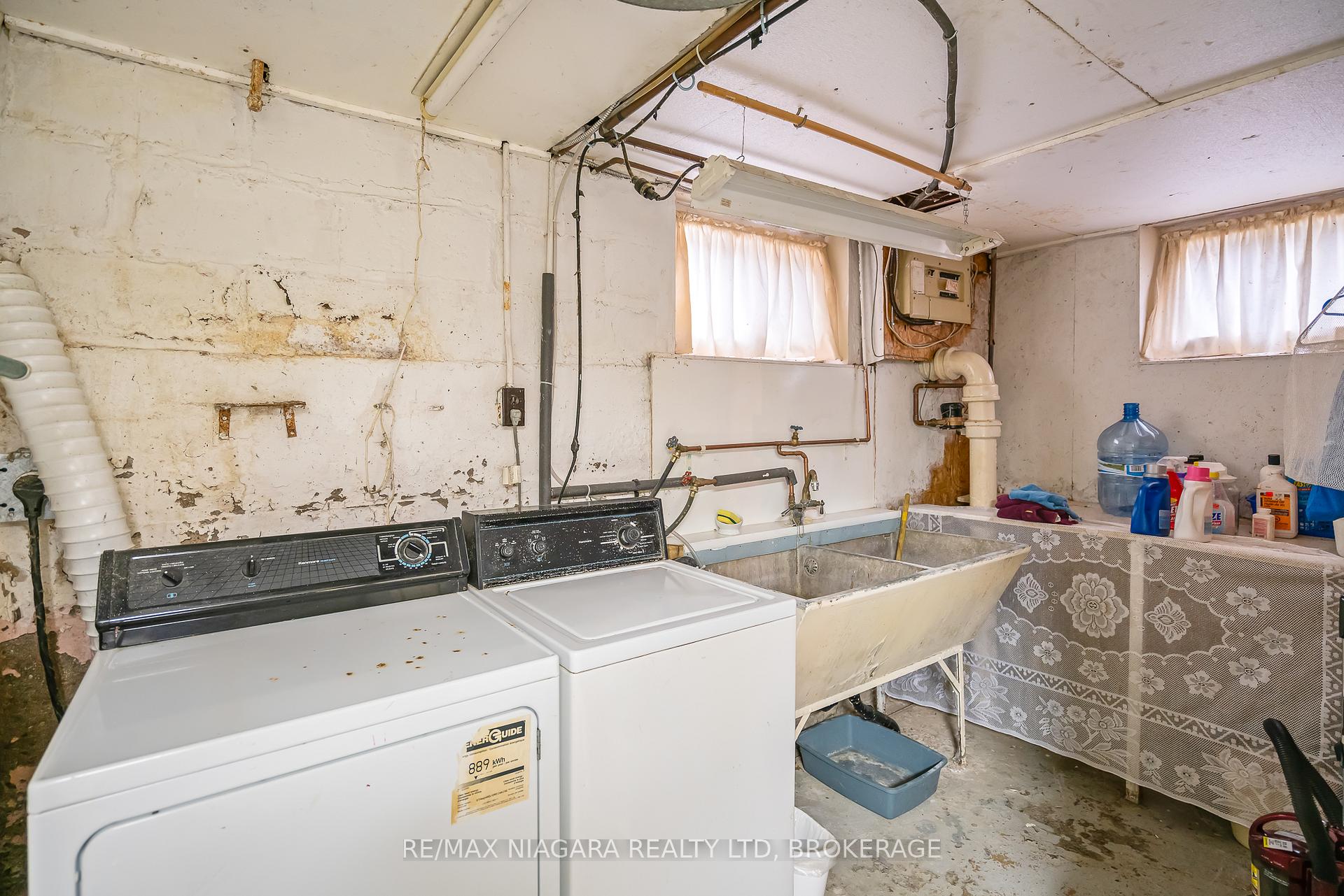 Photo 30 of 4494 Huron Street, Niagara Falls, Downtown — HOMEH