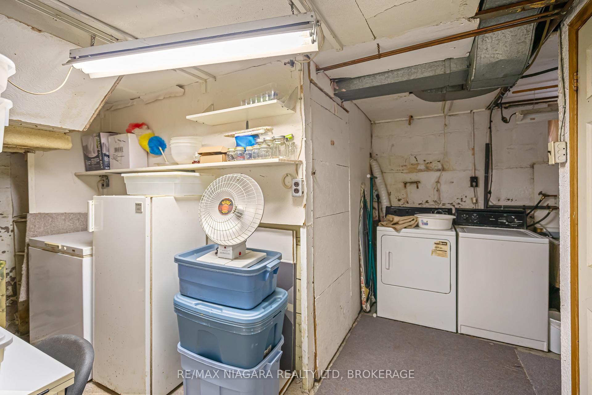Photo 31 of 4494 Huron Street, Niagara Falls, Downtown — HOMEH