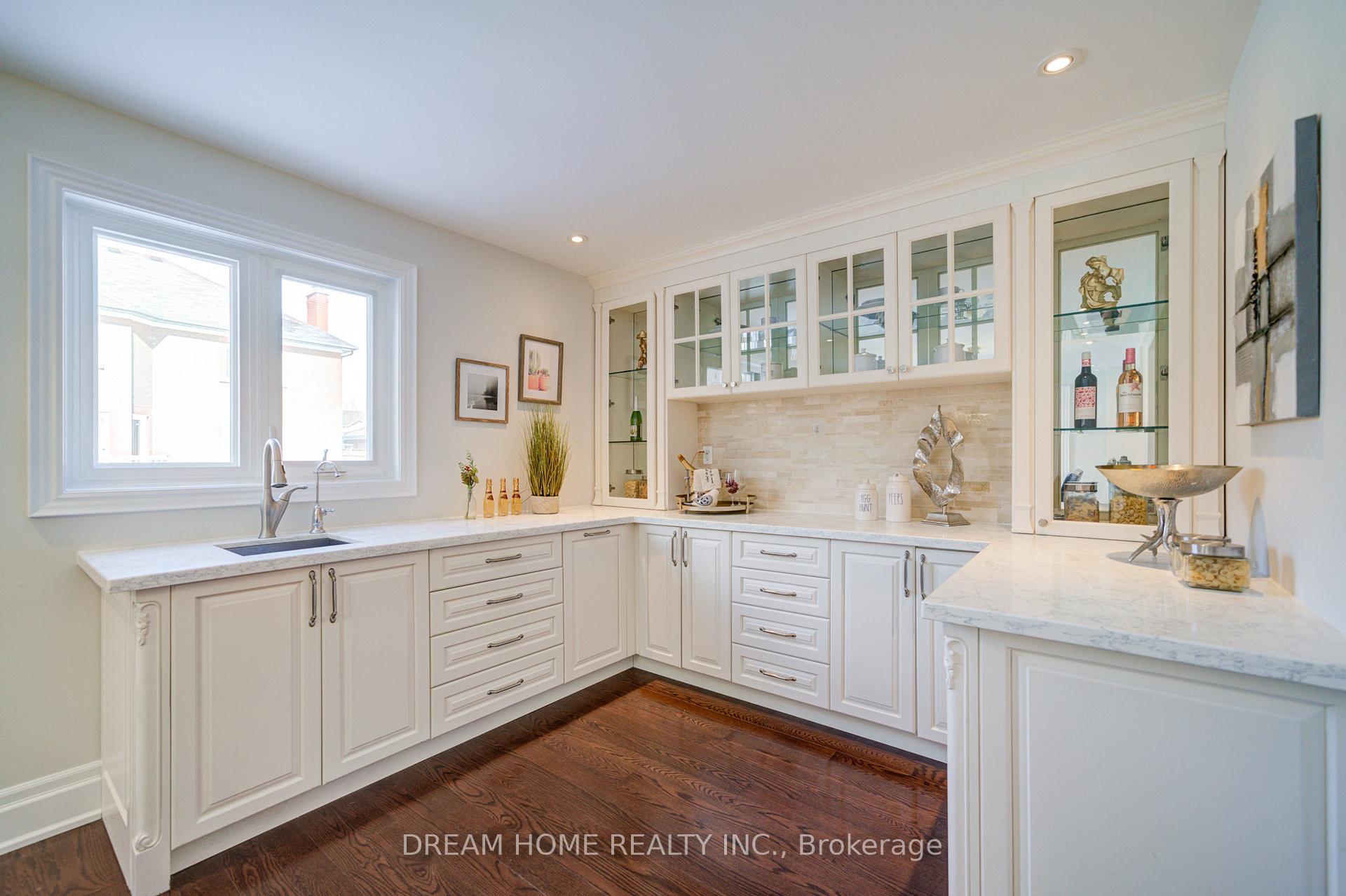 Photo 14 of 3 Moses Crescent, Markham, Cachet — HOMEH
