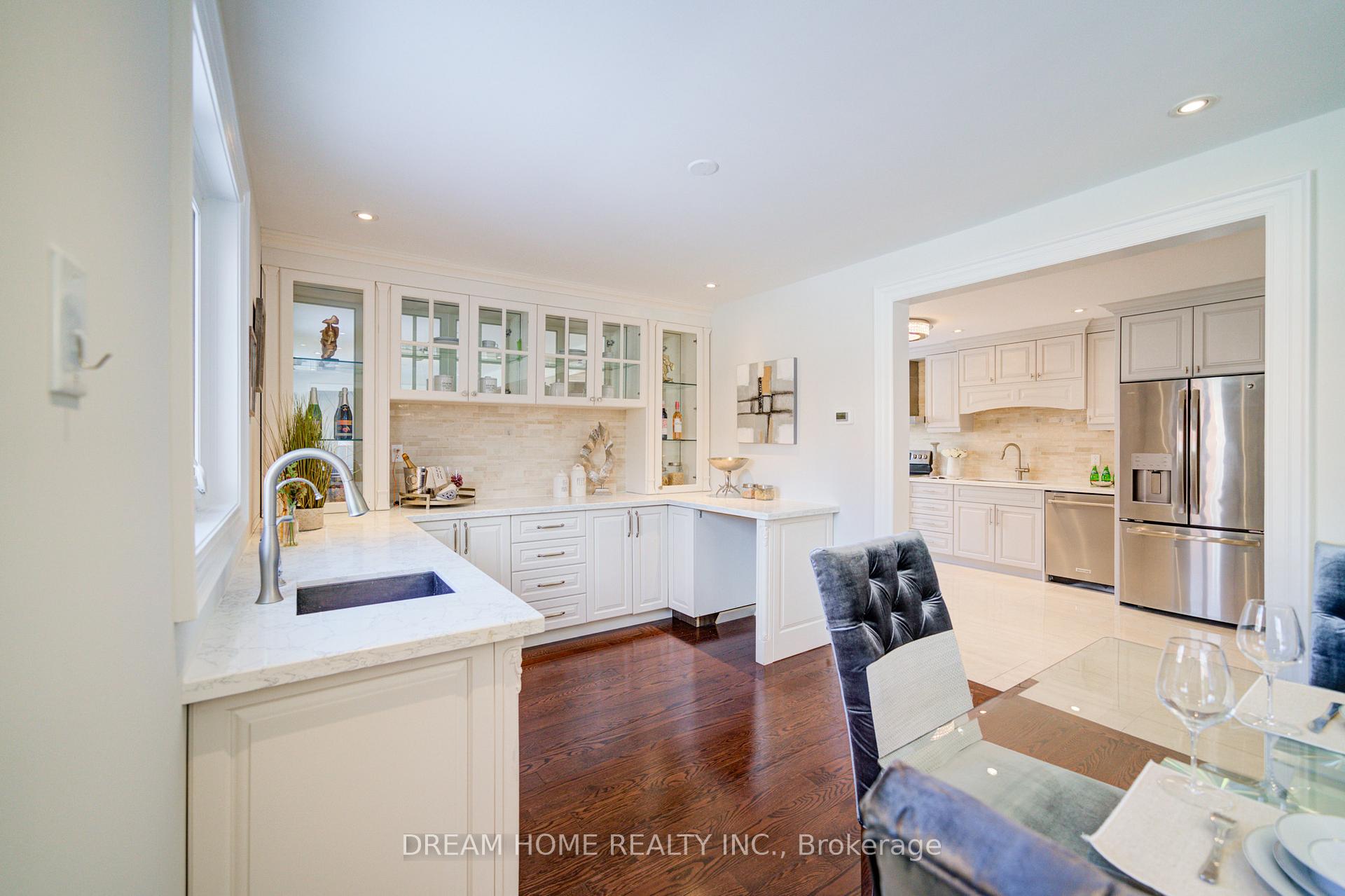 Photo 15 of 3 Moses Crescent, Markham, Cachet — HOMEH