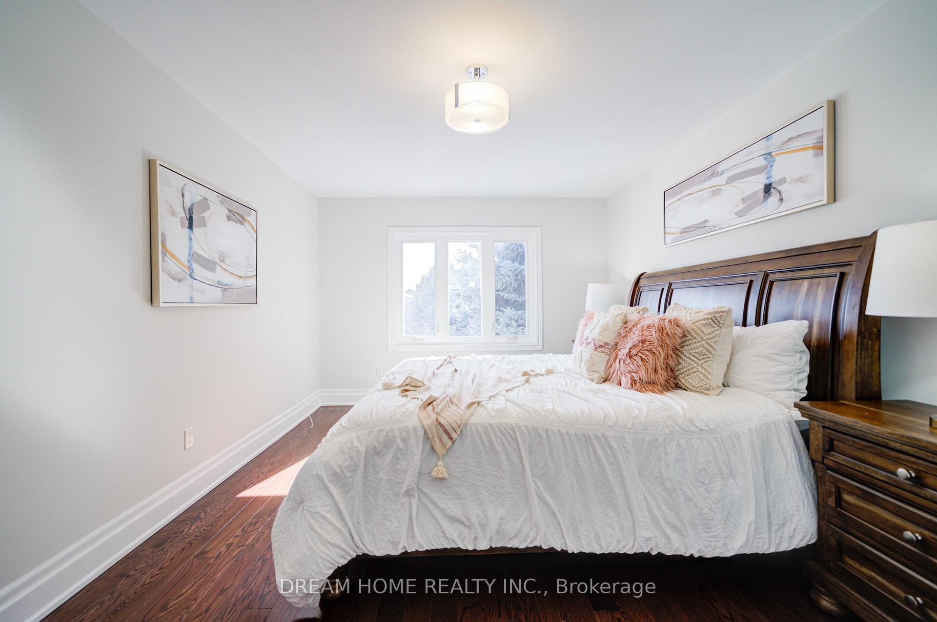 Photo 33 of 3 Moses Crescent, Markham, Cachet — HOMEH