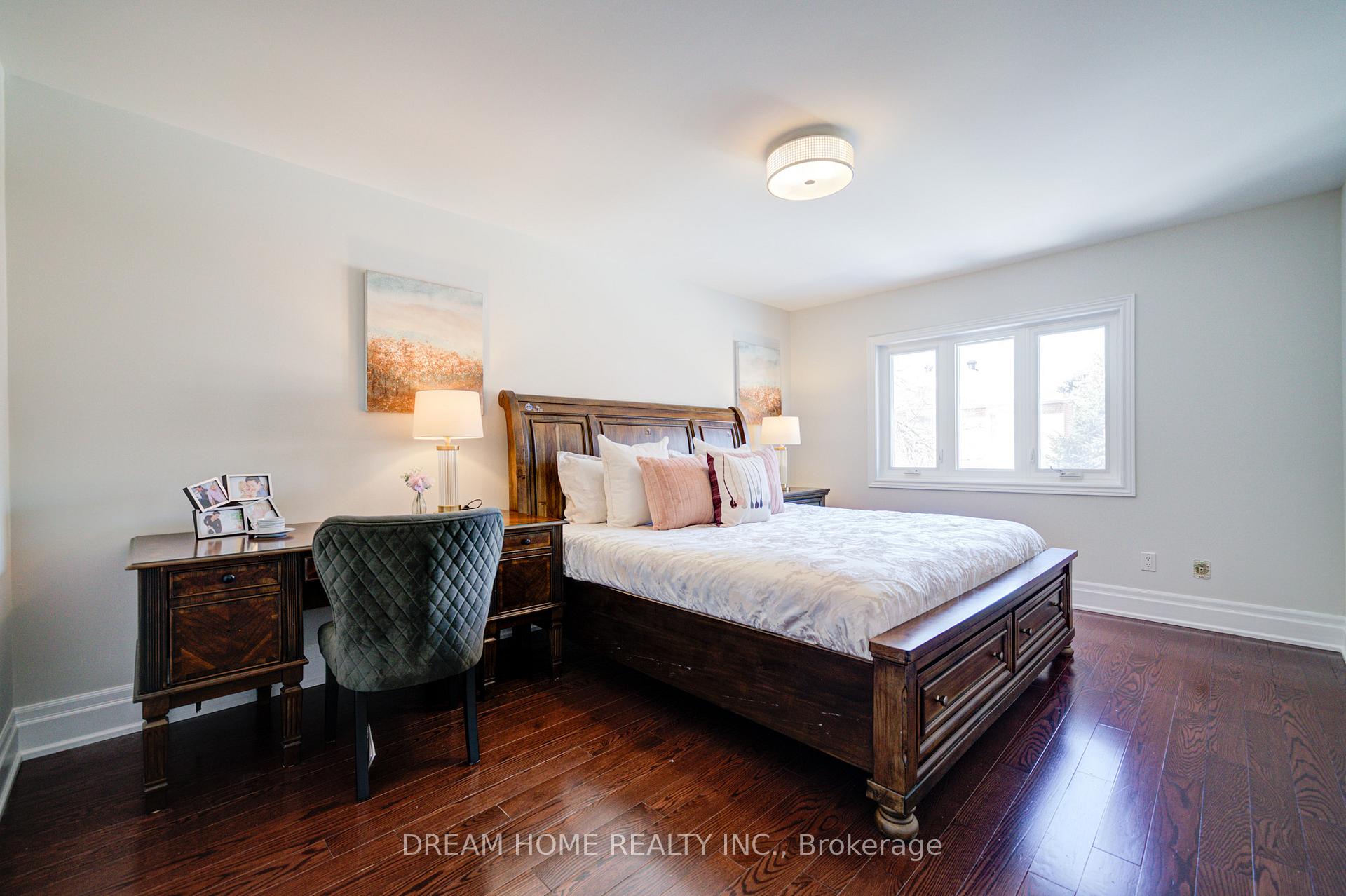 Photo 37 of 3 Moses Crescent, Markham, Cachet — HOMEH