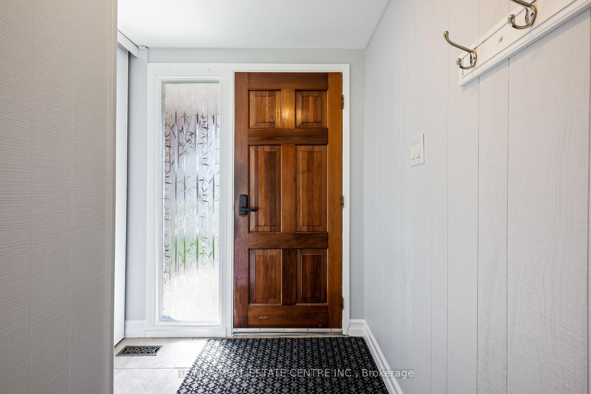 Photo 8 of 83 Highland Drive, Orangeville — HOMEH