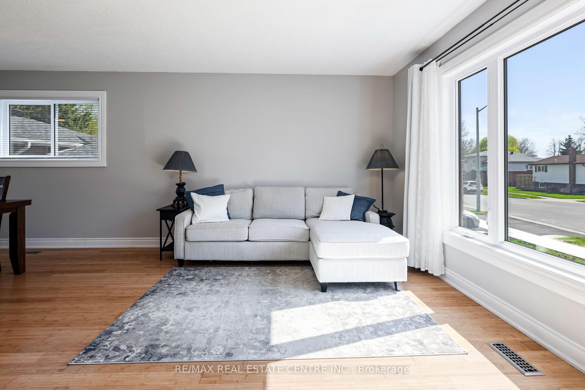 Photo 9 of 83 Highland Drive, Orangeville — HOMEH