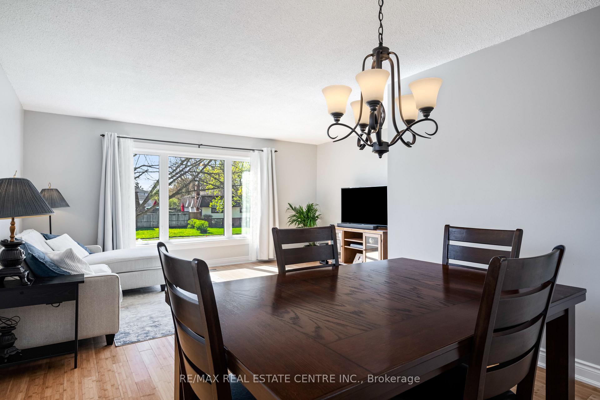 Photo 17 of 83 Highland Drive, Orangeville — HOMEH
