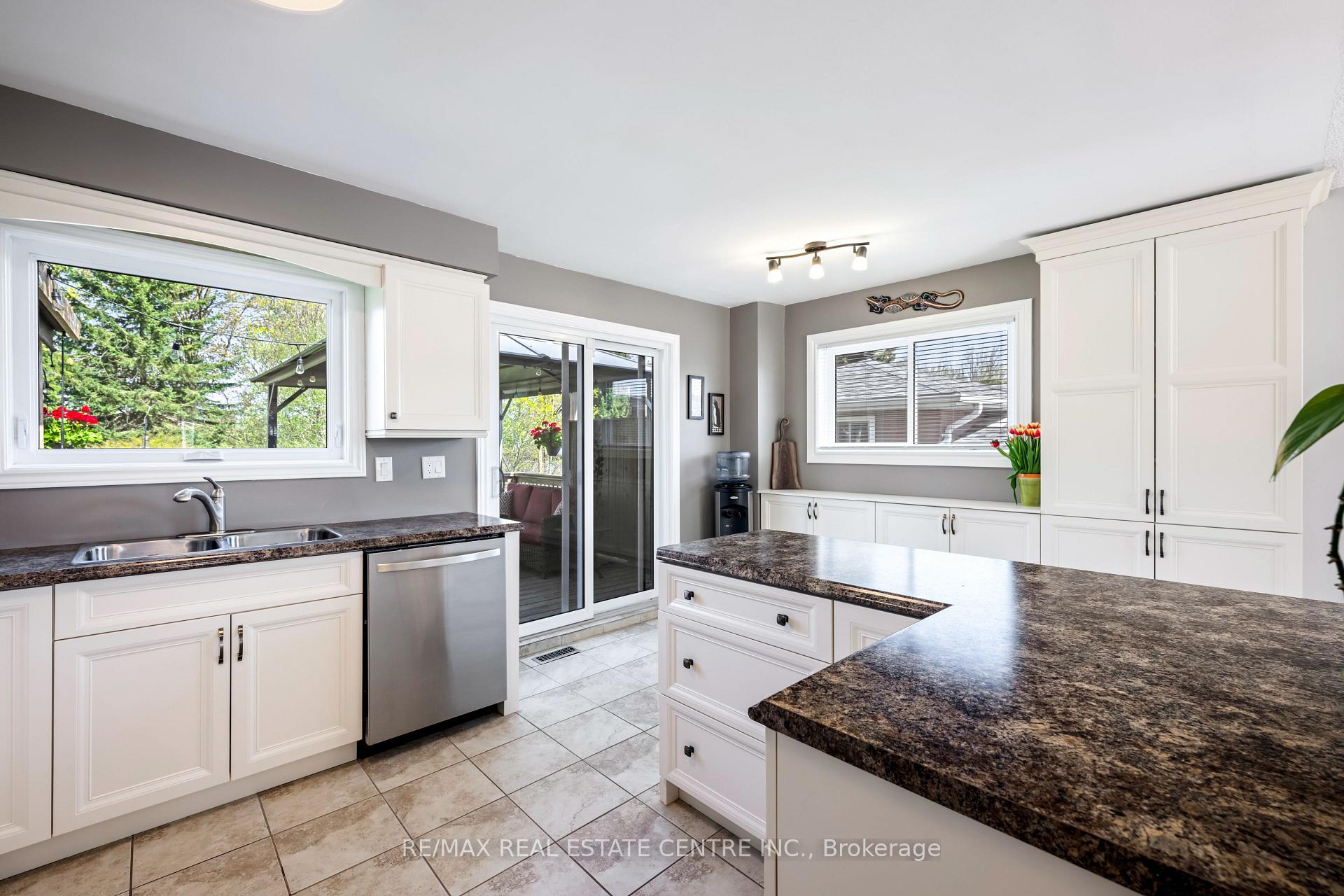Photo 24 of 83 Highland Drive, Orangeville — HOMEH