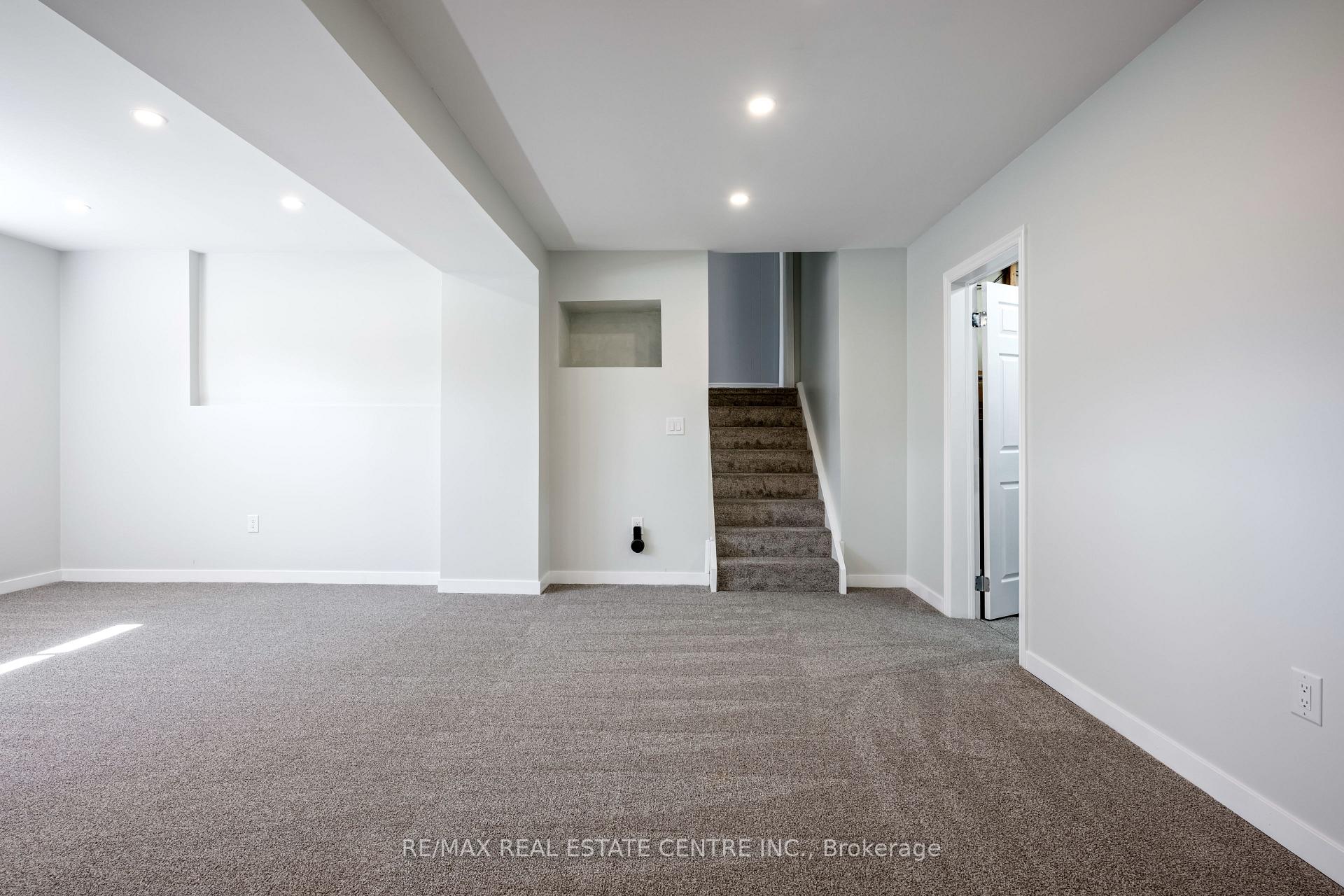 Photo 41 of 83 Highland Drive, Orangeville — HOMEH