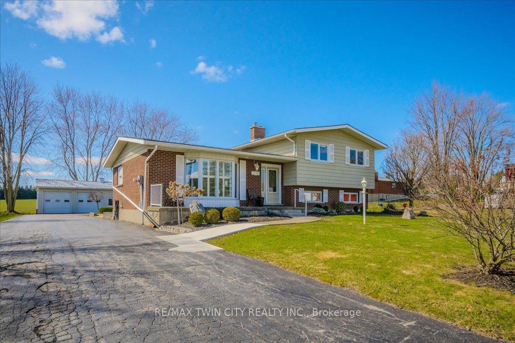 Photo 6 of 4672 Perth Rd 107, Perth East, North Easthope — HOMEH