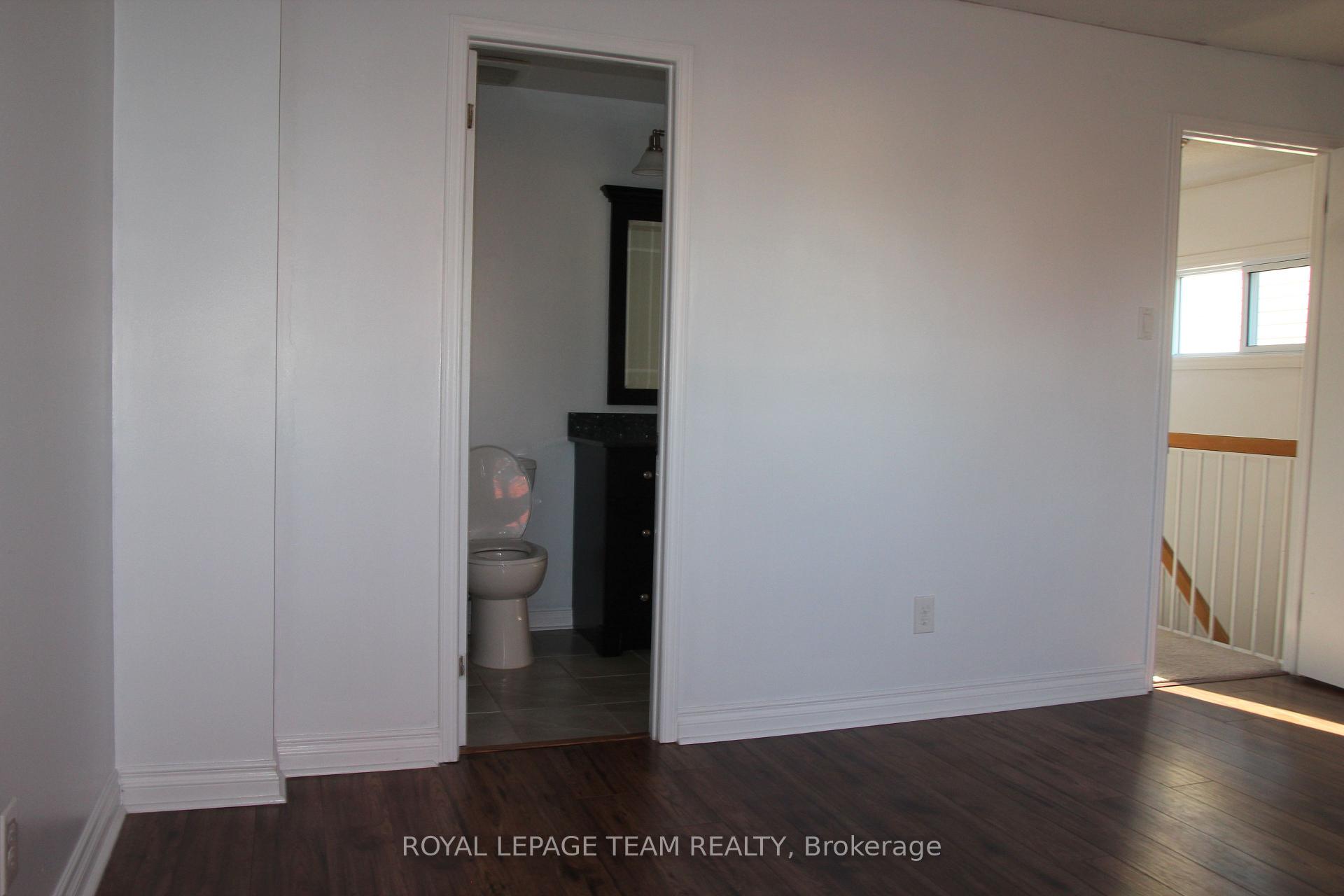 Photo 11 of 322 Des Epinettes Avenue, Ottawa, Queenswood Heights South — HOMEH