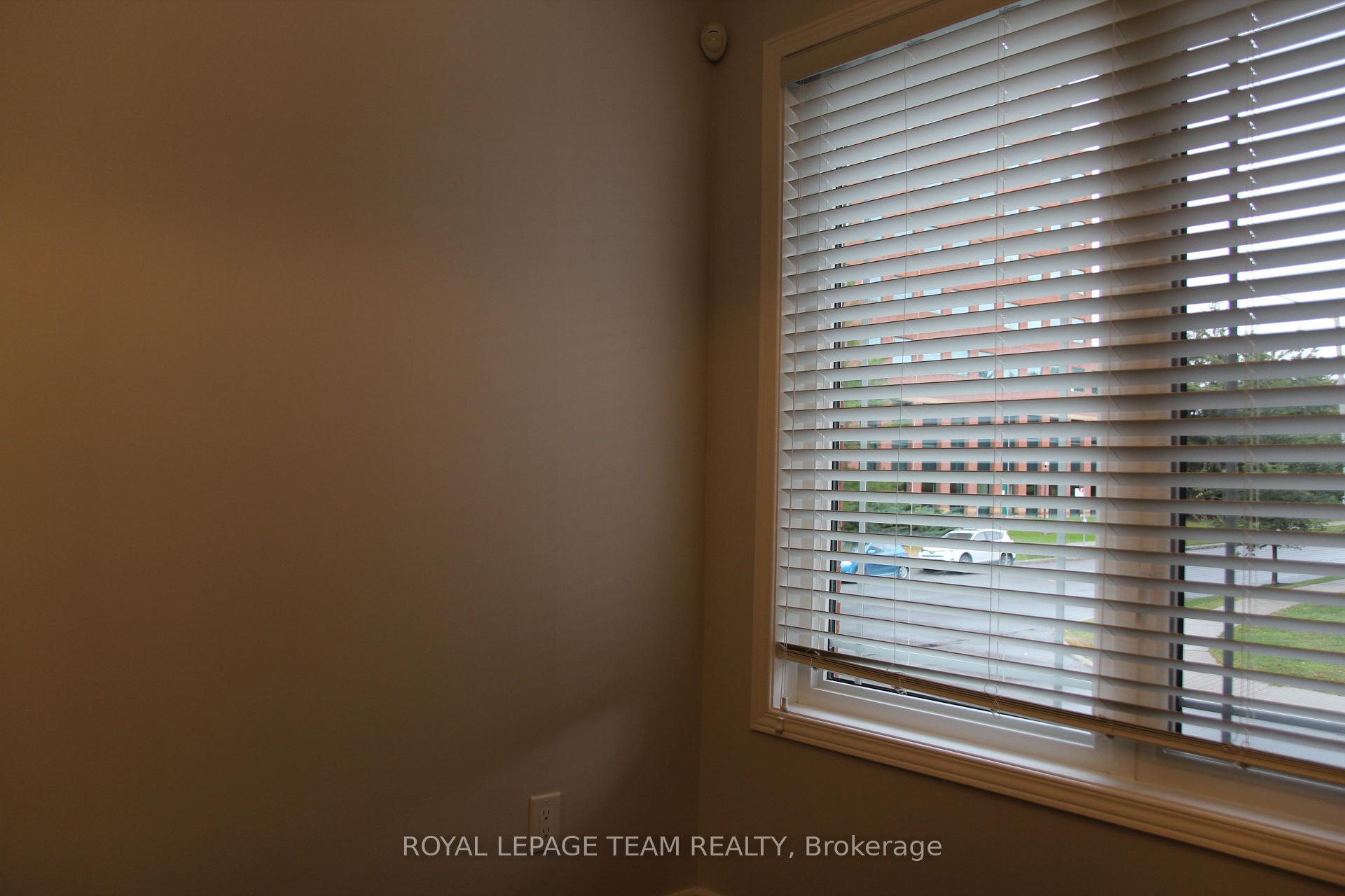 Photo 18 of 322 Des Epinettes Avenue, Ottawa, Queenswood Heights South — HOMEH