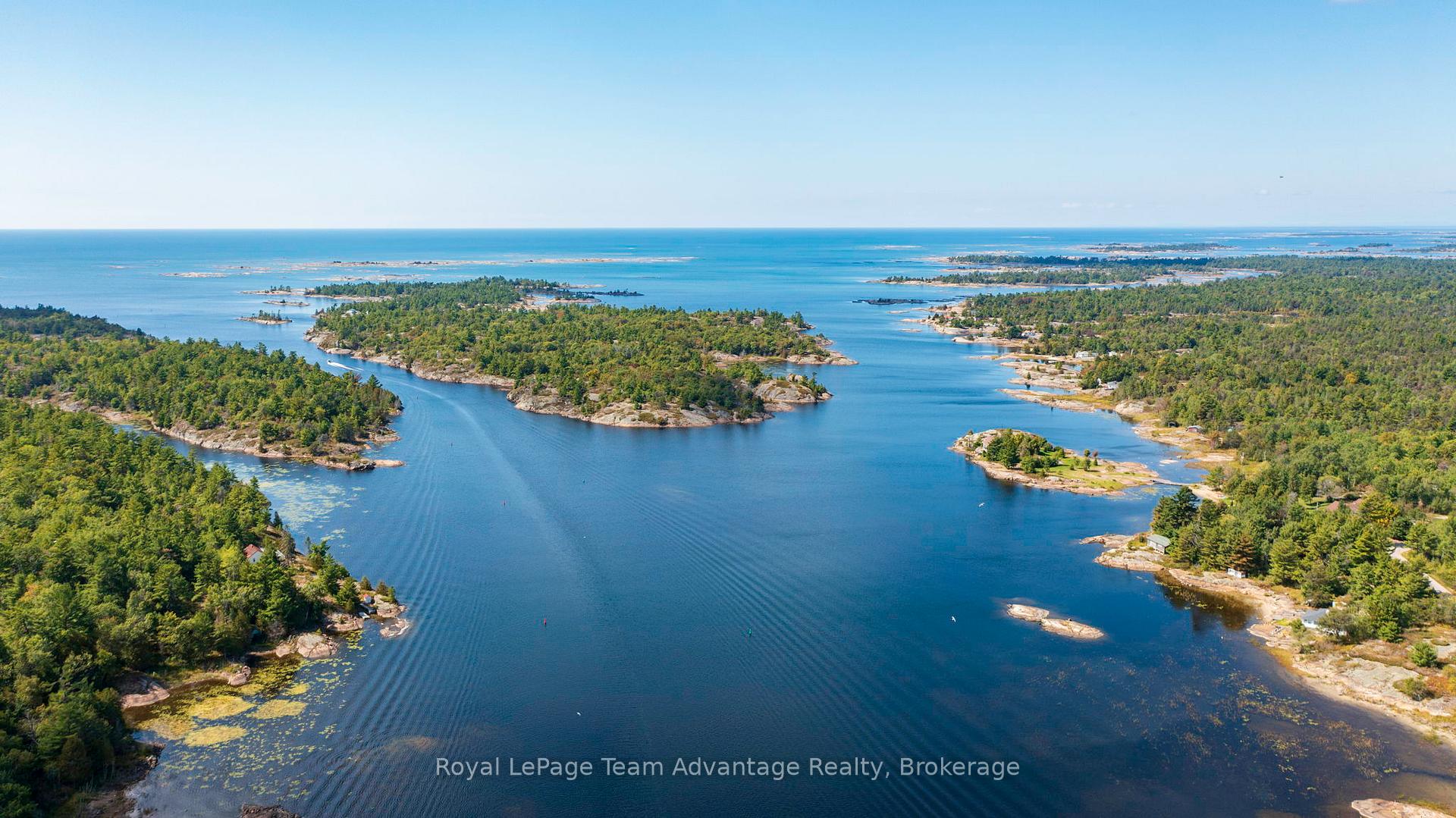 Photo 4 of 2046 Riverside Drive, Parry Sound Remote Area, Wallbridge — HOMEH