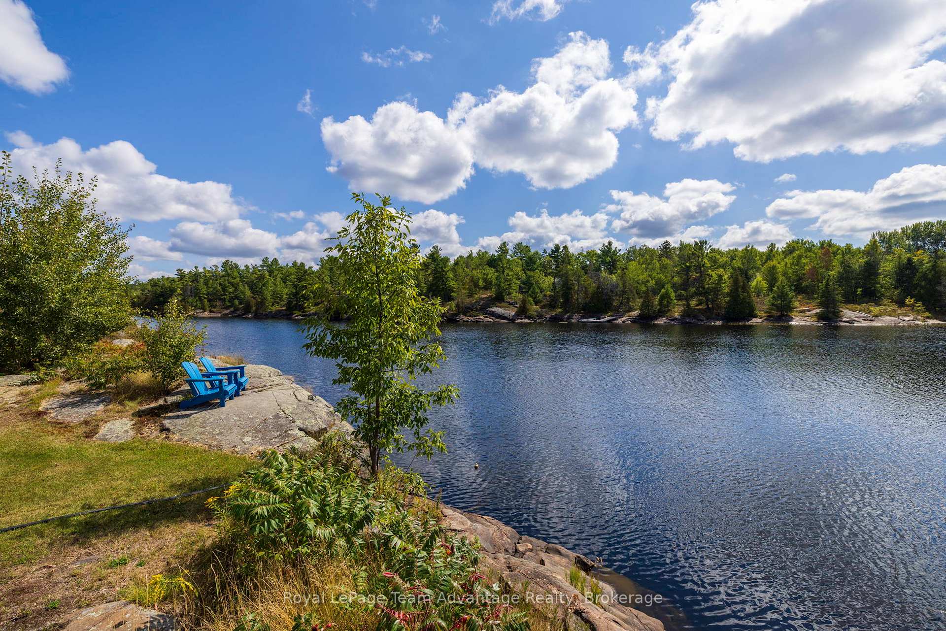 Photo 19 of 2046 Riverside Drive, Parry Sound Remote Area, Wallbridge — HOMEH