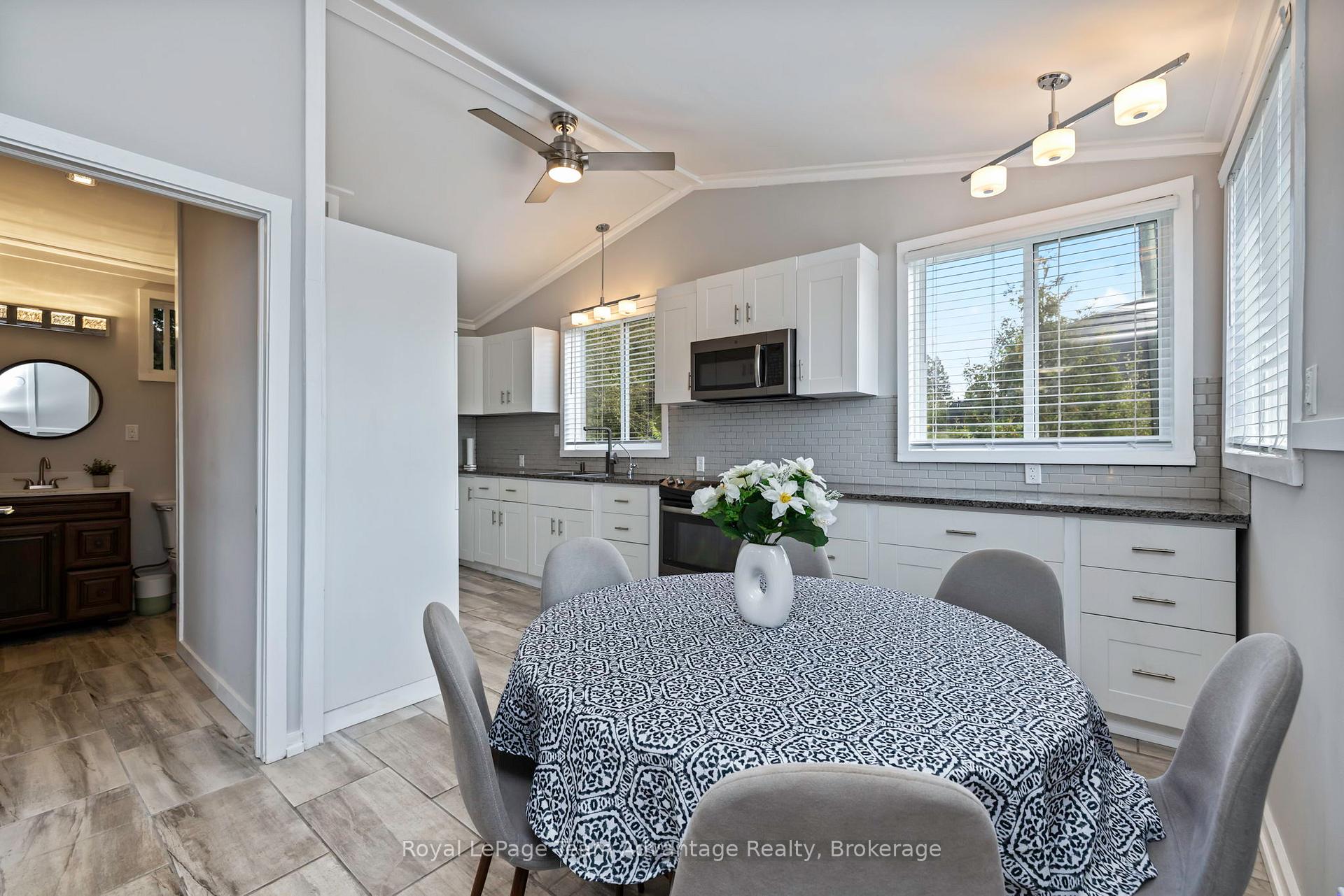Photo 20 of 2046 Riverside Drive, Parry Sound Remote Area, Wallbridge — HOMEH