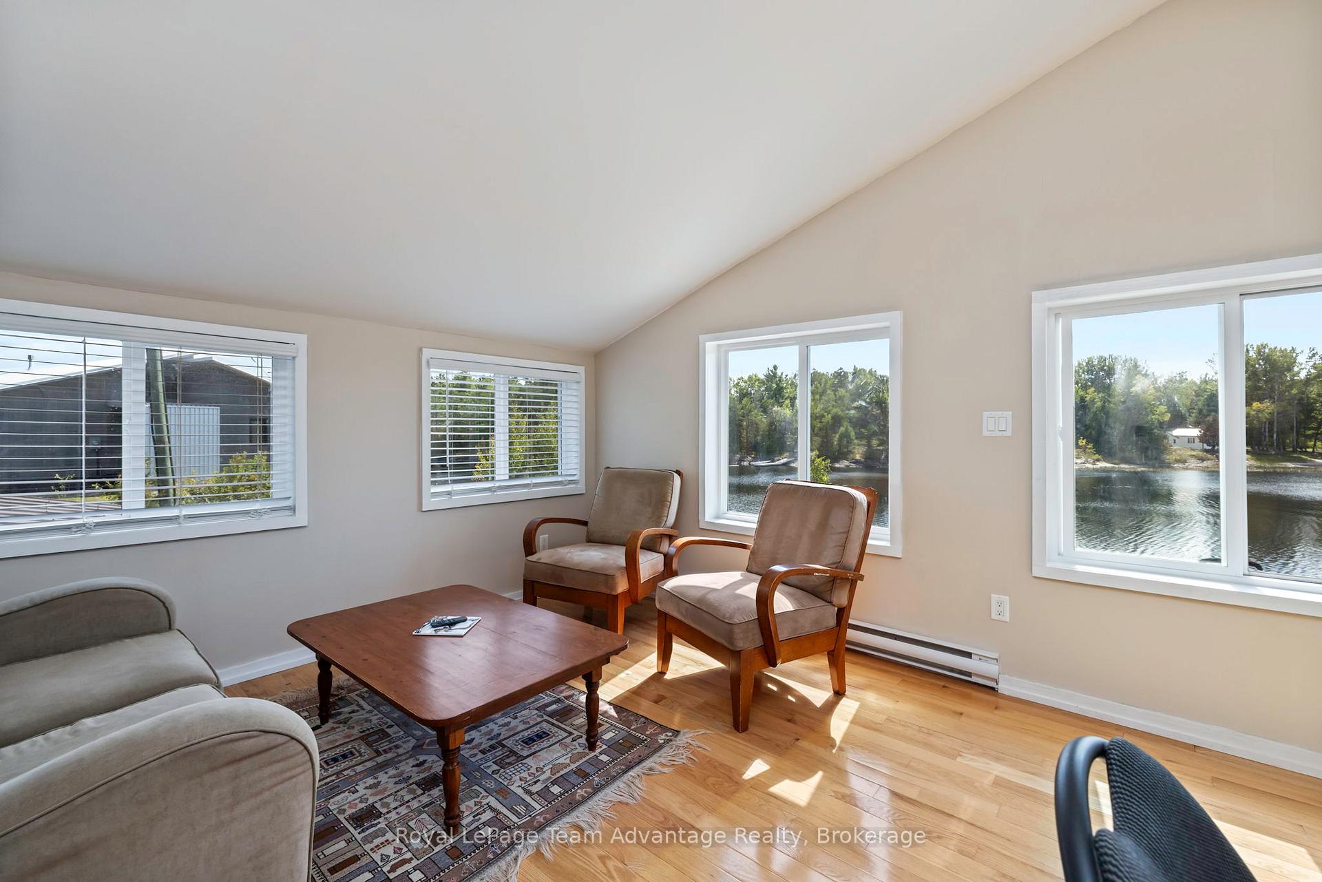 Photo 33 of 2046 Riverside Drive, Parry Sound Remote Area, Wallbridge — HOMEH