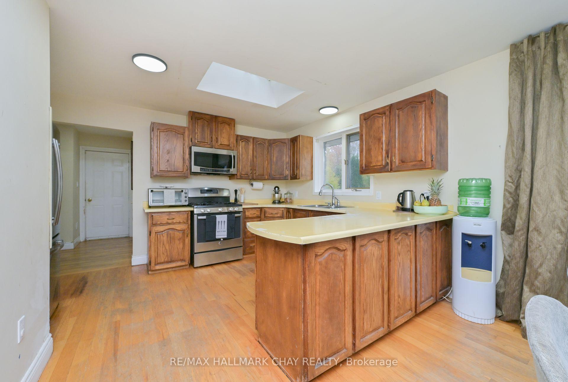 Photo 6 of 7067 5th Sideroad, New Tecumseth, Alliston — HOMEH