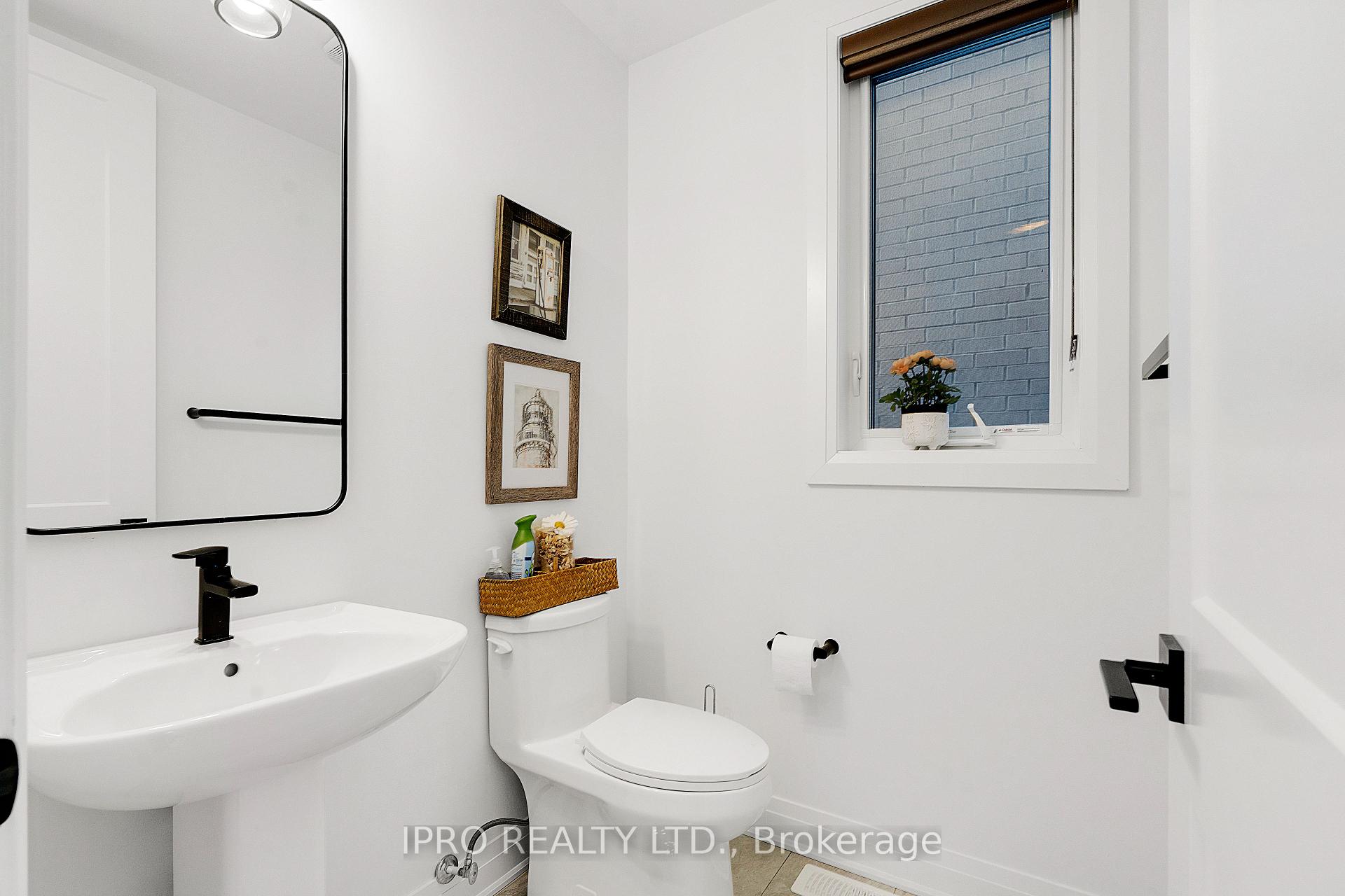 Photo 14 of 1576 Cookman Drive, Milton, Bowes — HOMEH