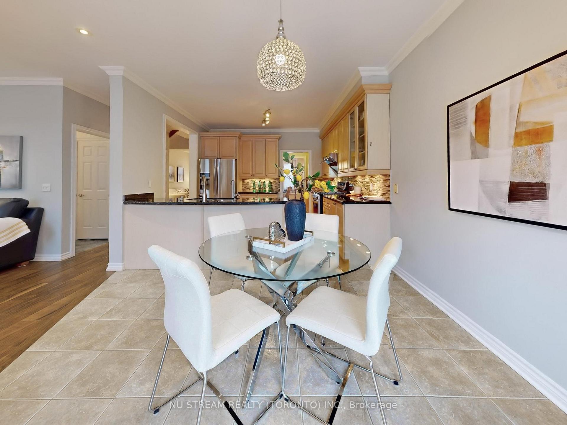 Photo 17 of 26 Woodgrove Trail, Markham, Angus Glen — HOMEH