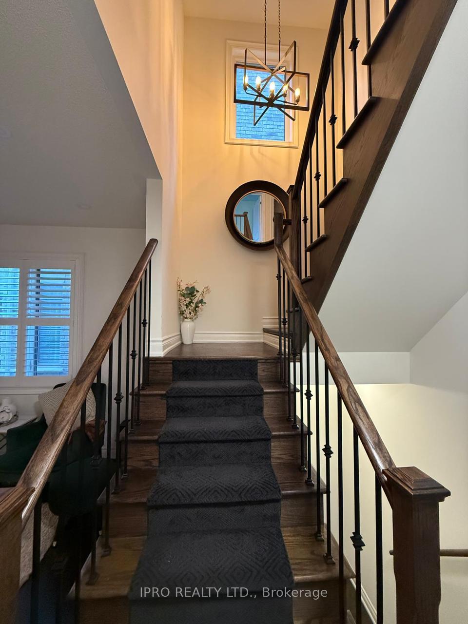 Photo 4 of 451 Ramsey Place, Milton, Ford — HOMEH