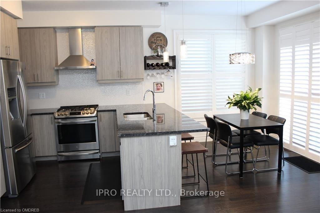 Photo 21 of 451 Ramsey Place, Milton, Ford — HOMEH