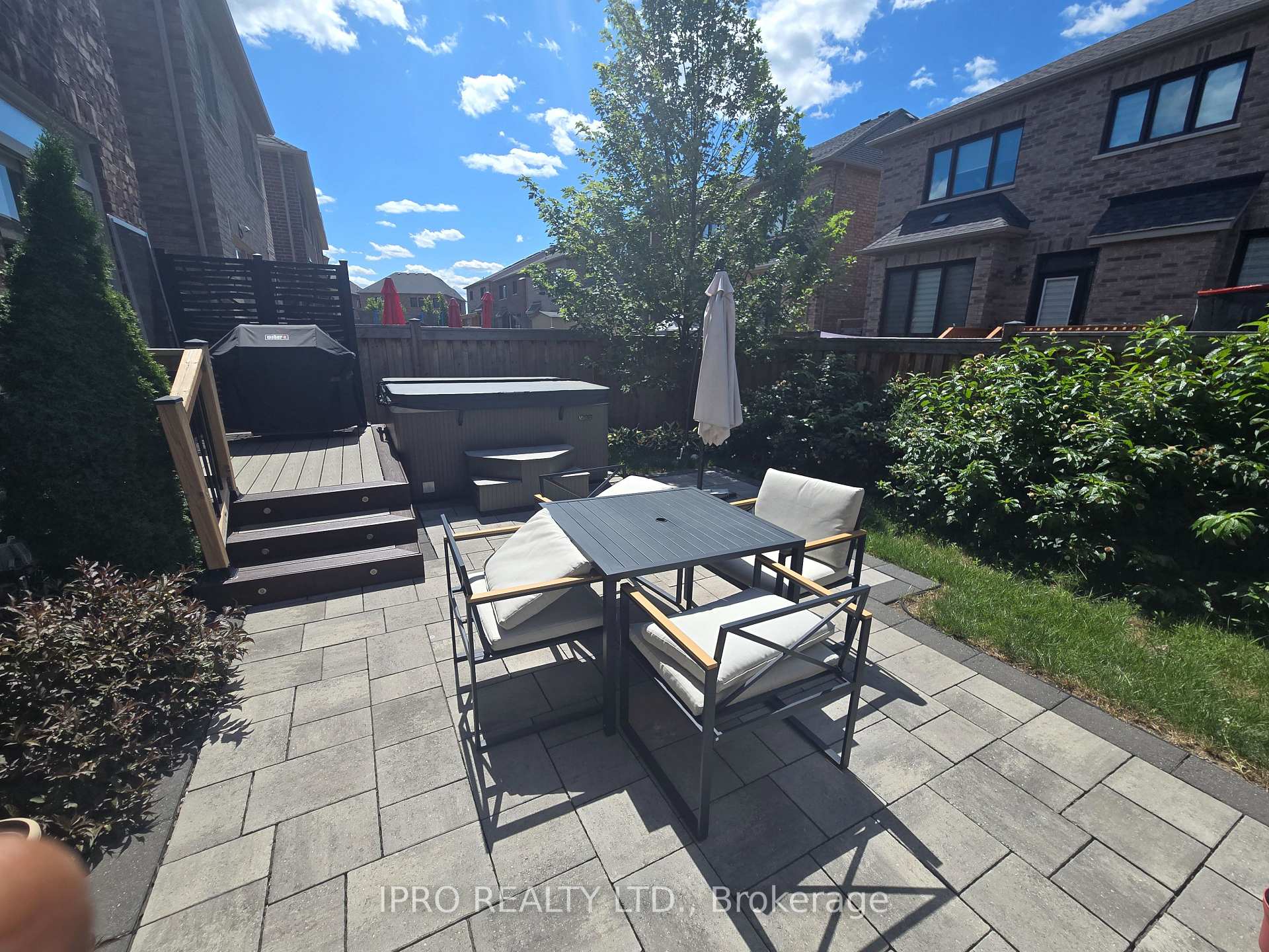 Photo 14 of 451 Ramsey Place, Milton, Ford — HOMEH