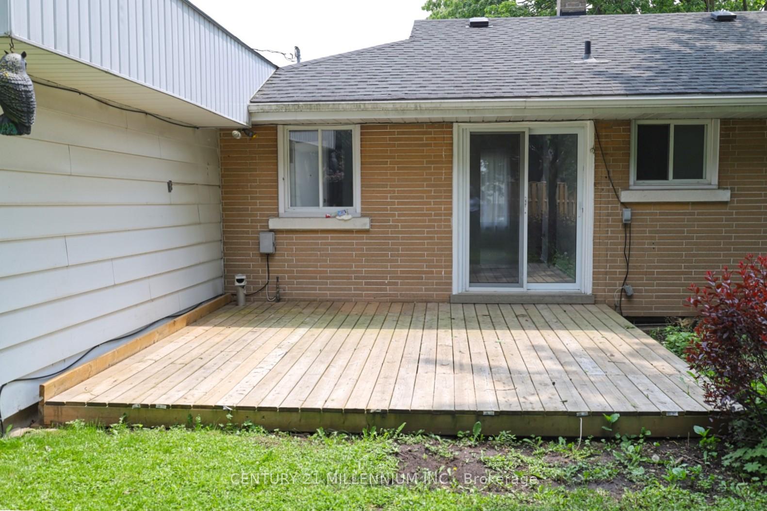 Photo 8 of 339 Broadway, Orangeville — HOMEH