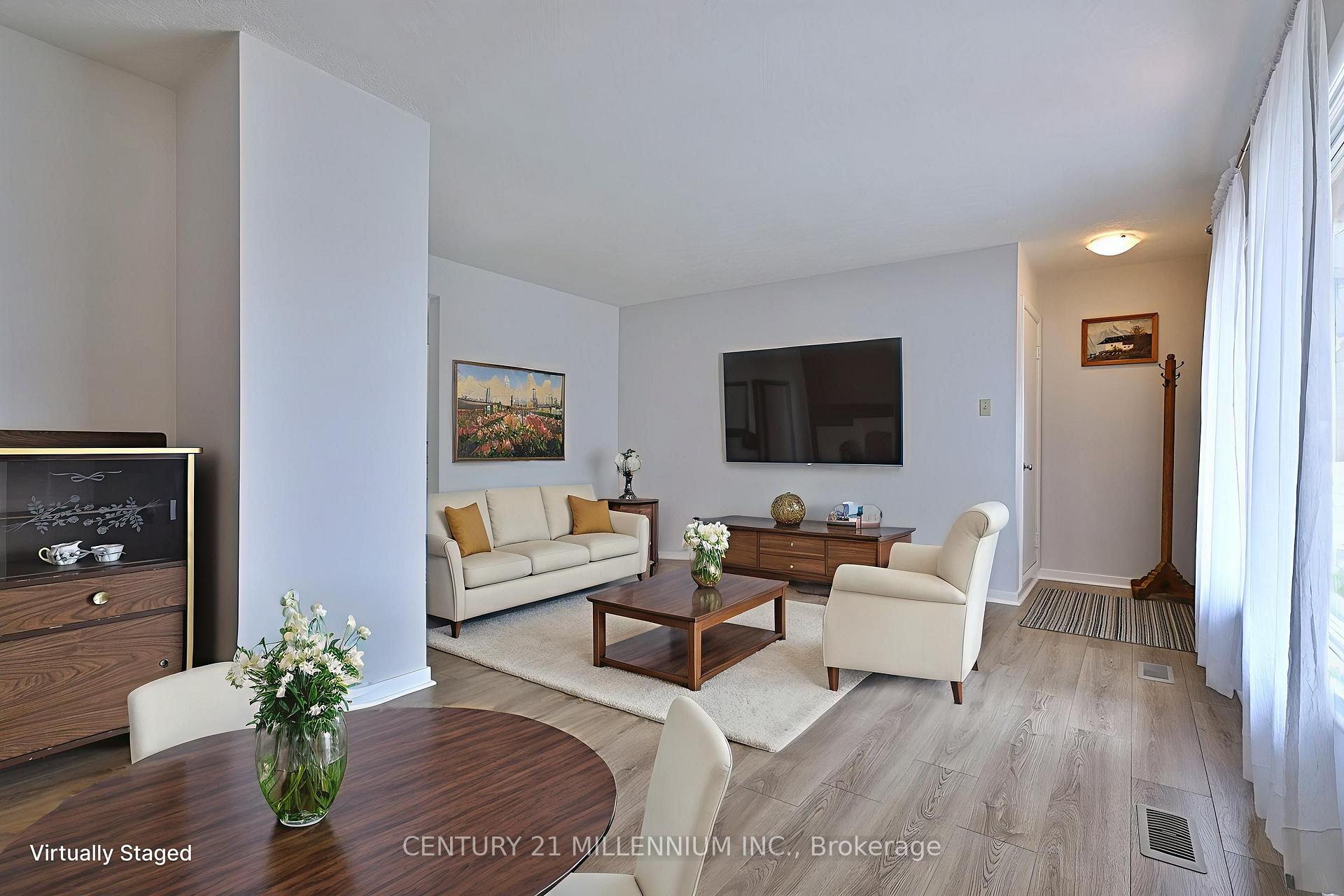 Photo 16 of 339 Broadway, Orangeville — HOMEH