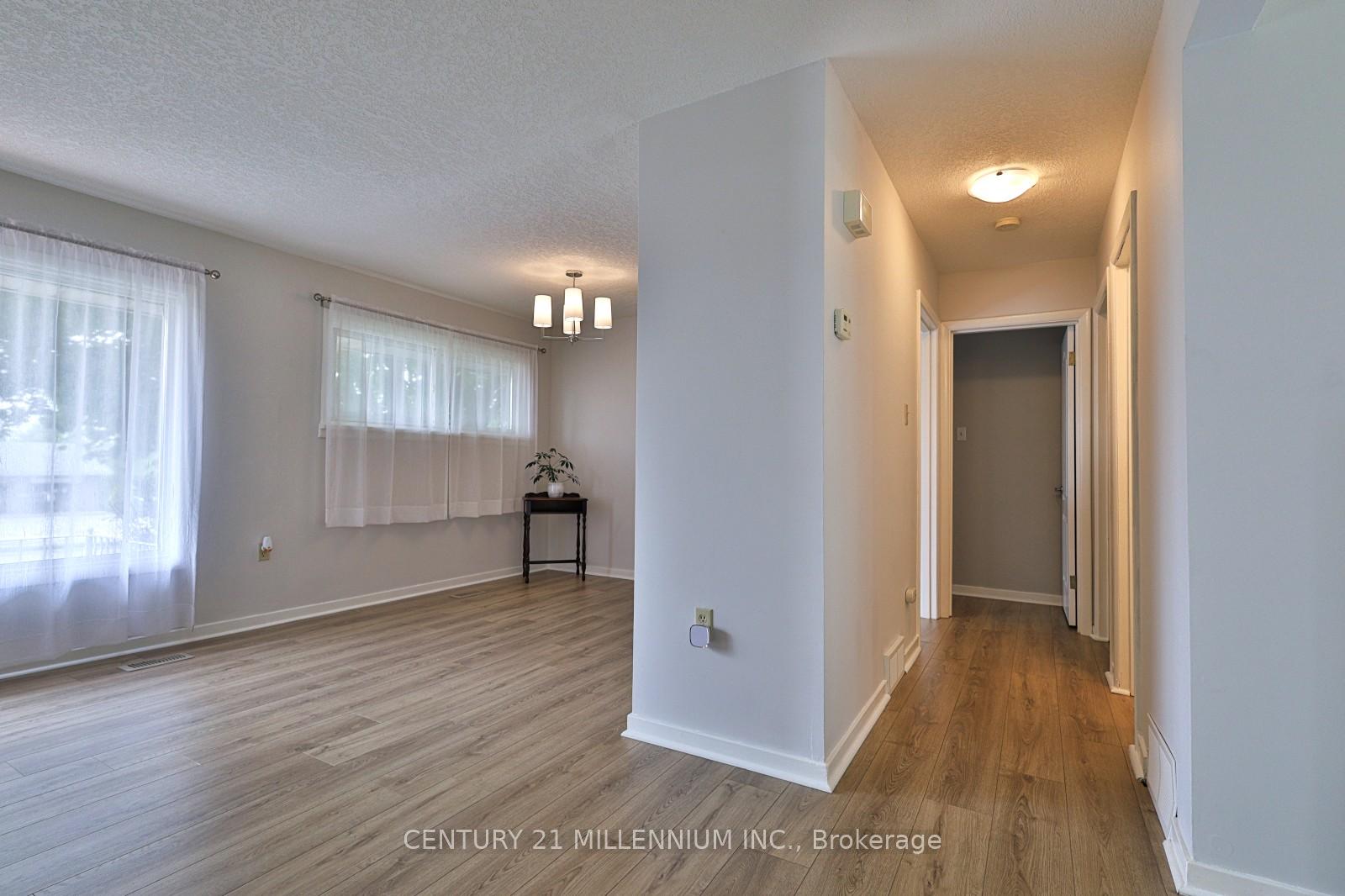Photo 19 of 339 Broadway, Orangeville — HOMEH