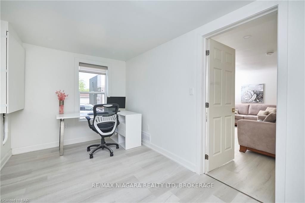 Photo 7 of Unit Main, 16 Highway 20 W, Pelham, Fonthill — HOMEH