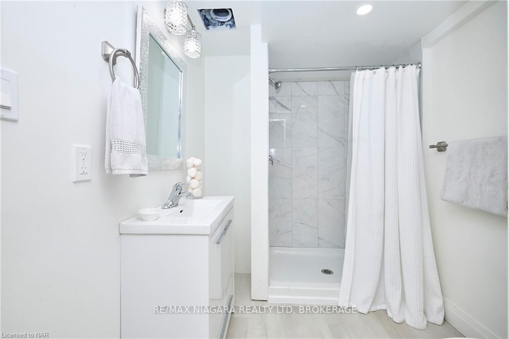 Photo 9 of Unit Main, 16 Highway 20 W, Pelham, Fonthill — HOMEH