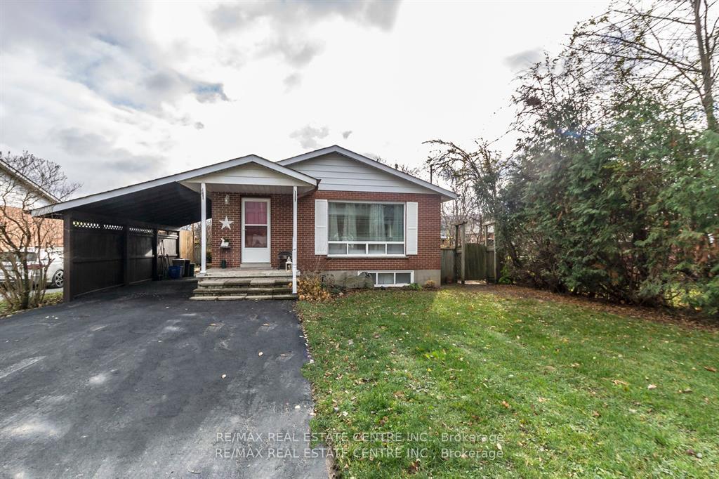 Front of 34 Milton Heights Crescent