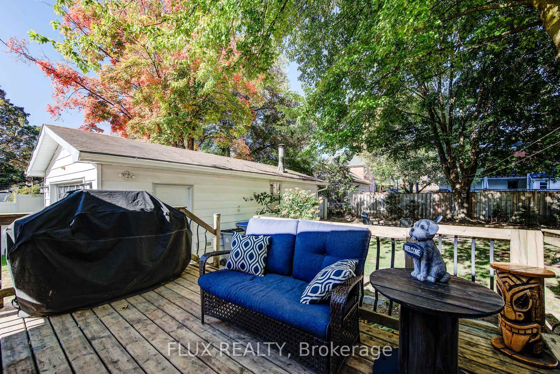 Photo 30 of 379 Livingstone Avenue N, North Perth, Listowel — HOMEH