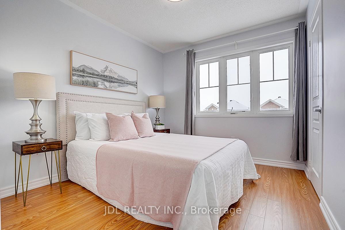 Photo 21 of 125 Goldenwood Crescent, Markham, Greensborough — HOMEH