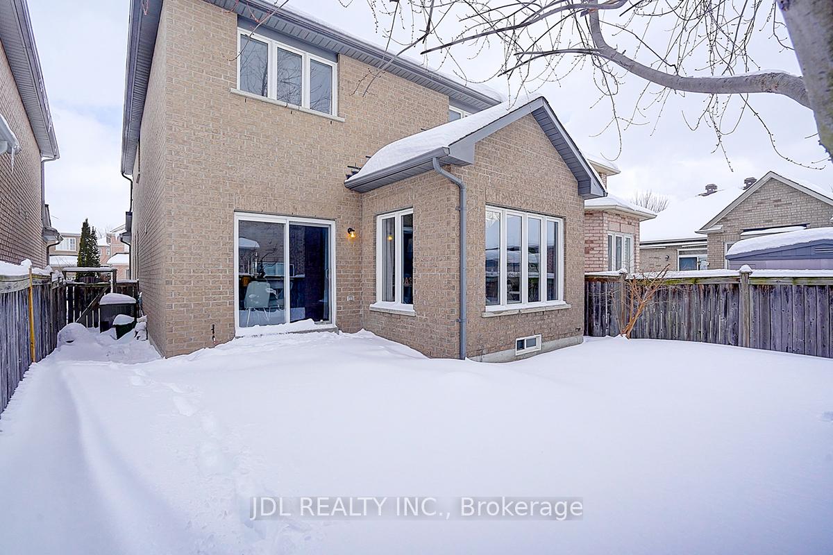 Photo 30 of 125 Goldenwood Crescent, Markham, Greensborough — HOMEH