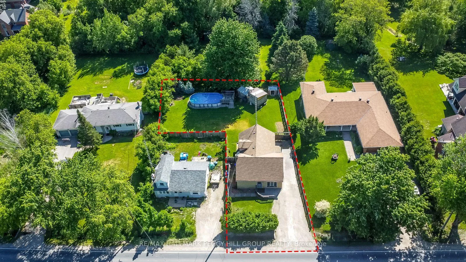 Front of 2139 Adjala-Tecumseth Townline