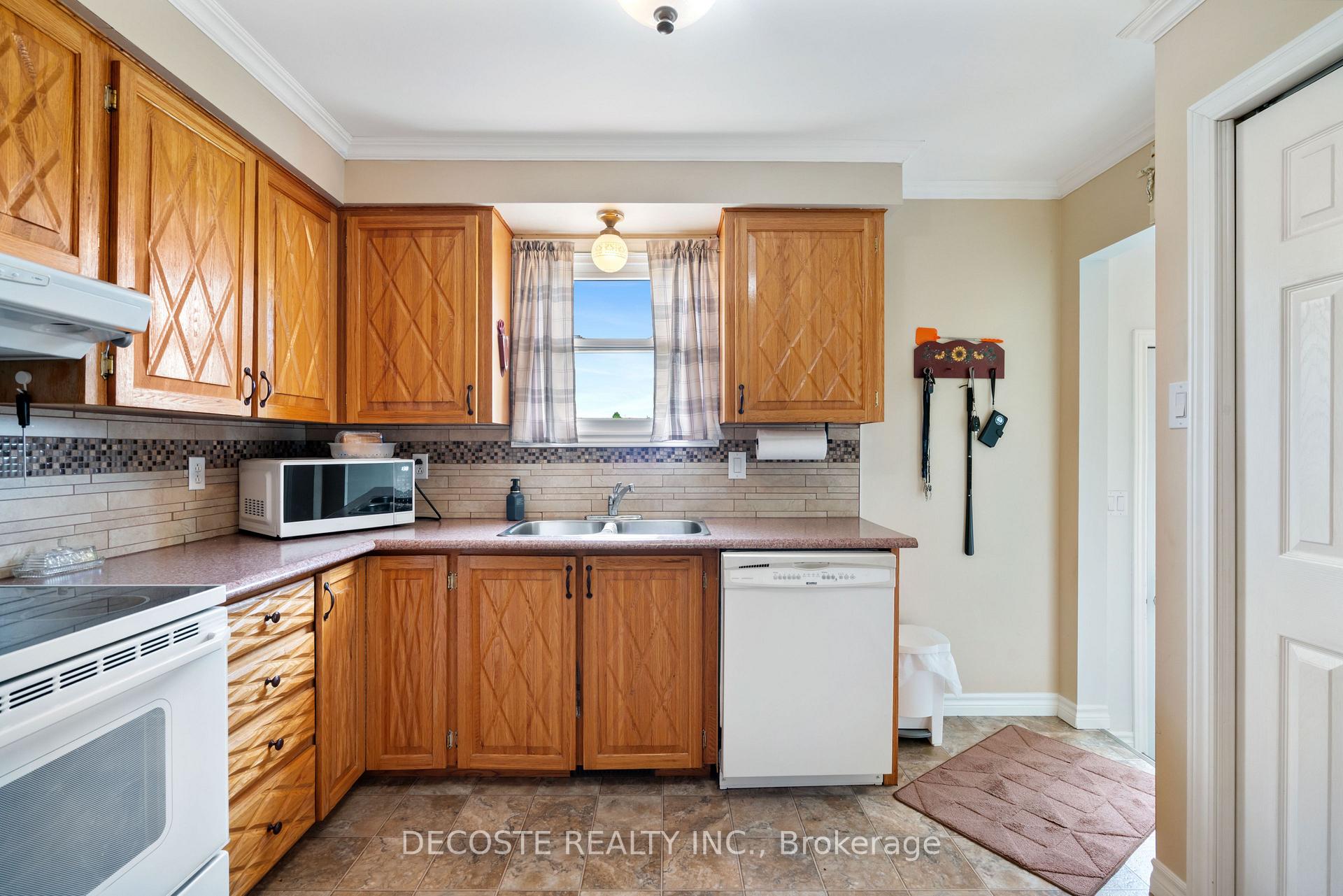 Photo 11 of 20001 County Road 43, North Glengarry, North Glengarry (Kenyon) Twp — HOMEH