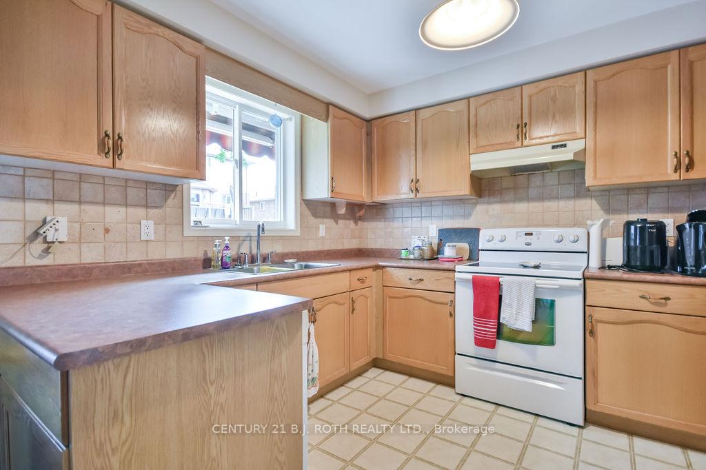 Photo 6 of 26 Johnson Street, Orillia — HOMEH