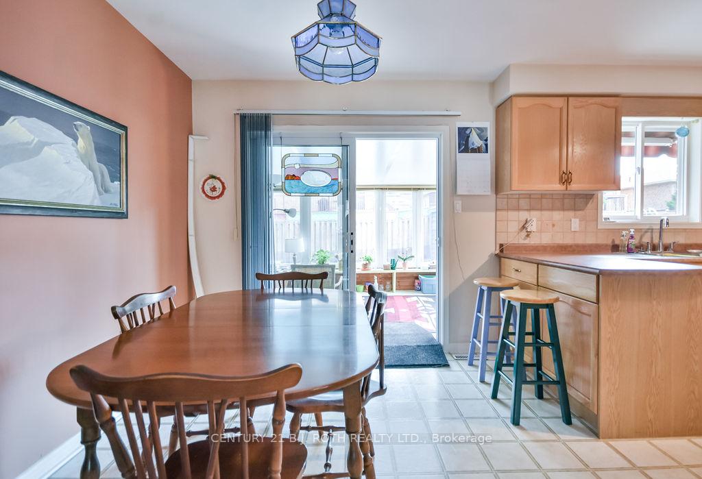 Photo 8 of 26 Johnson Street, Orillia — HOMEH