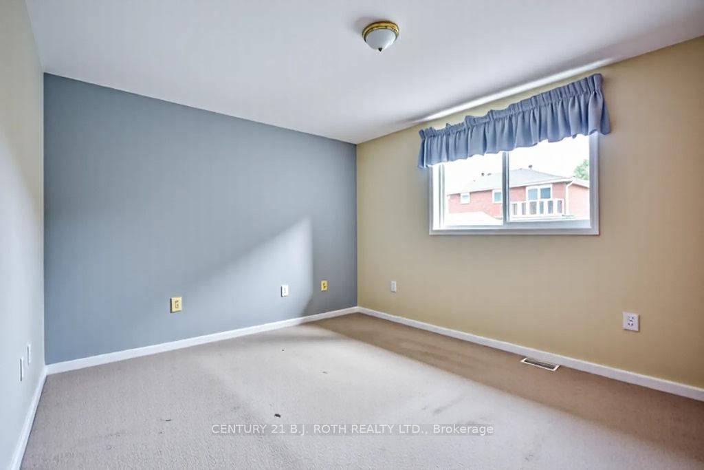 Photo 14 of 26 Johnson Street, Orillia — HOMEH