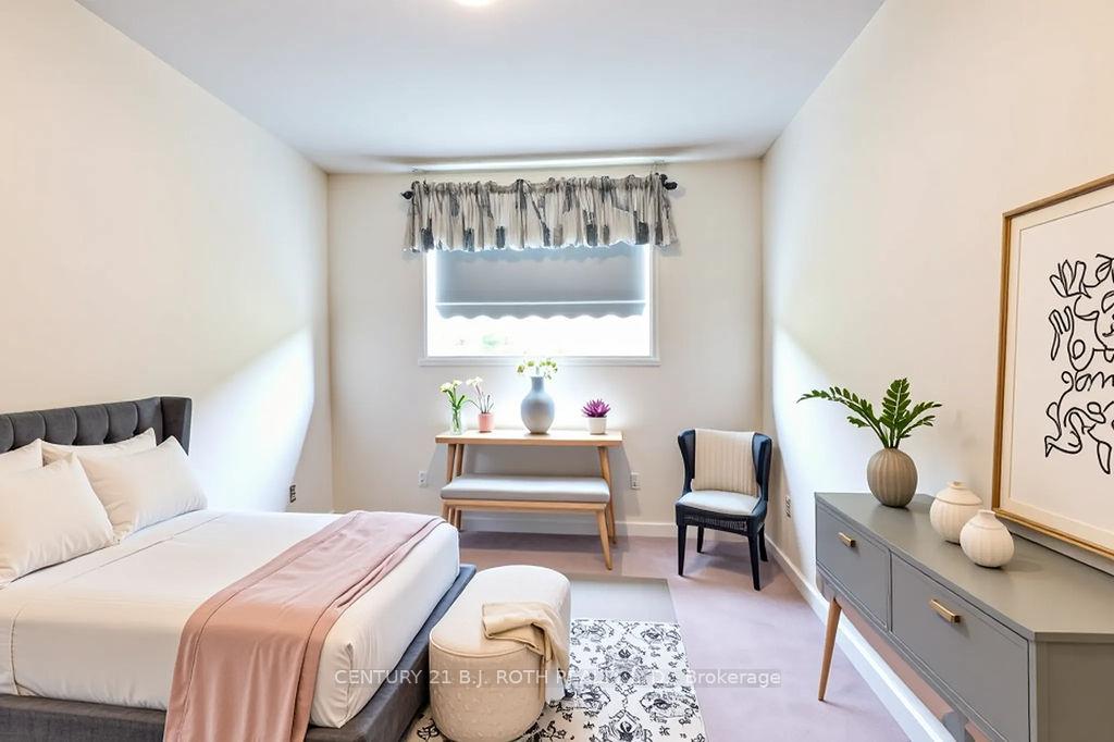Photo 15 of 26 Johnson Street, Orillia — HOMEH