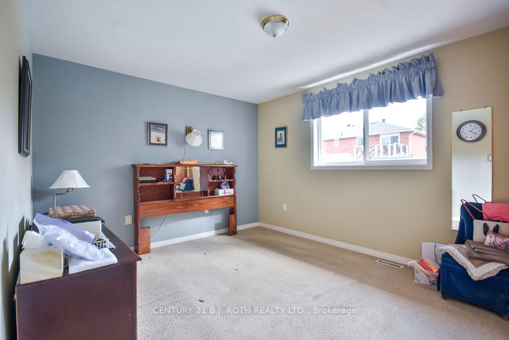 Photo 29 of 26 Johnson Street, Orillia — HOMEH