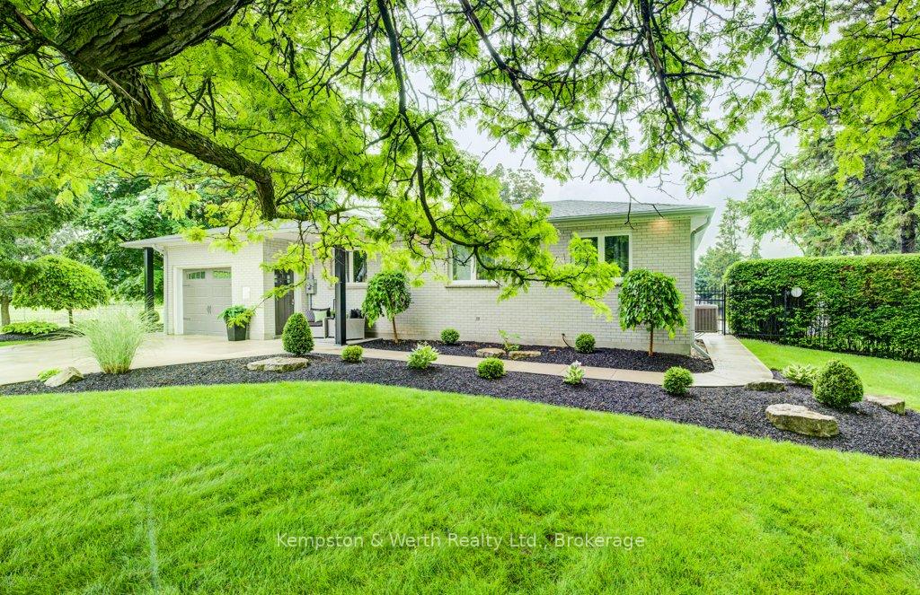 Photo 3 of 34 Jackson Crescent, North Perth, Listowel — HOMEH