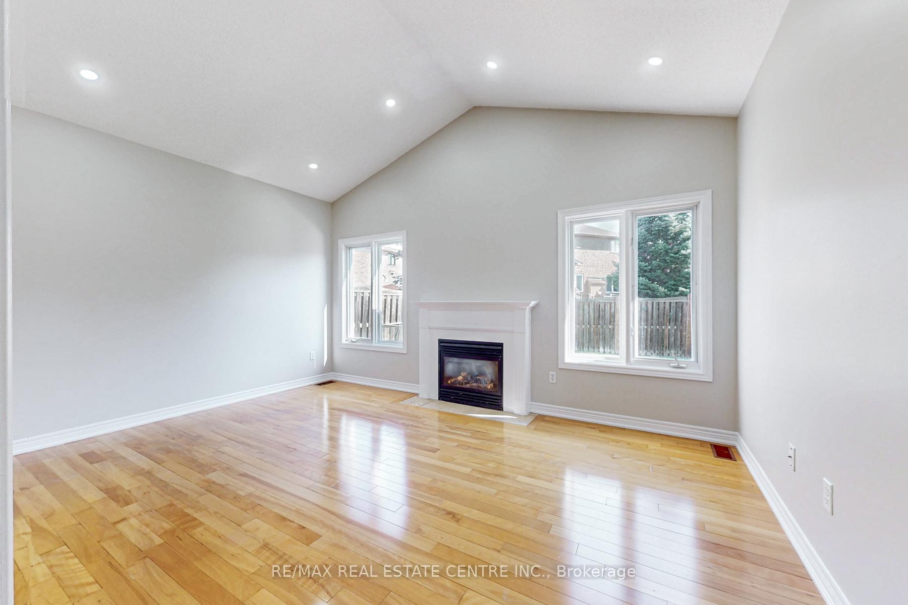 Photo 22 of 495 Willmott Crescent, Milton, Clarke — HOMEH