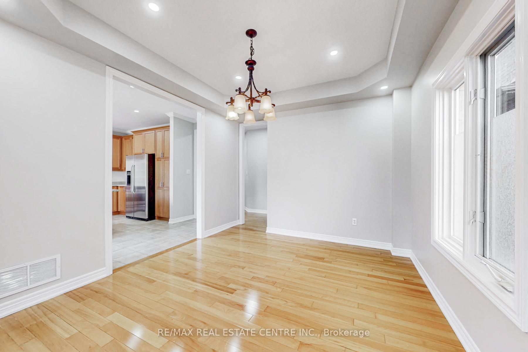 Photo 6 of 495 Willmott Crescent, Milton, Clarke — HOMEH