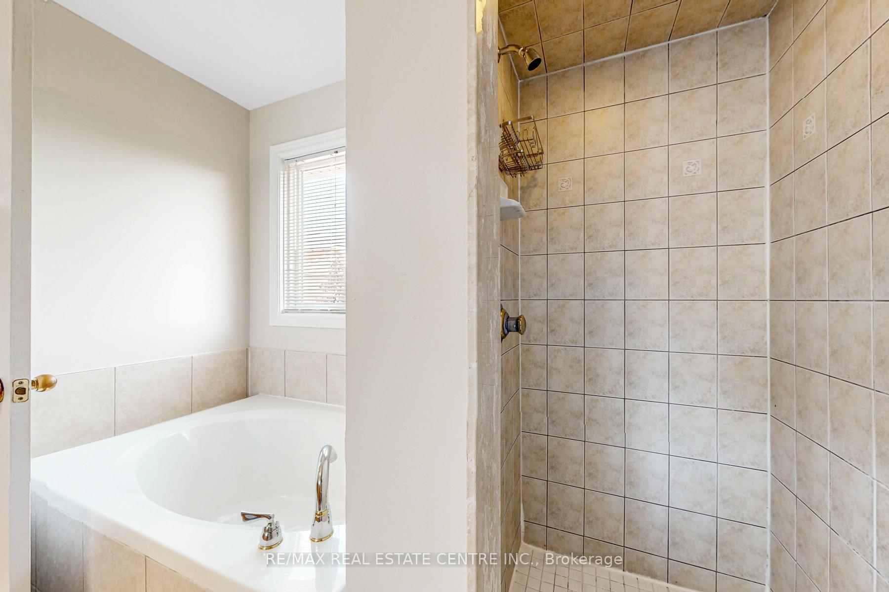 Photo 30 of 495 Willmott Crescent, Milton, Clarke — HOMEH