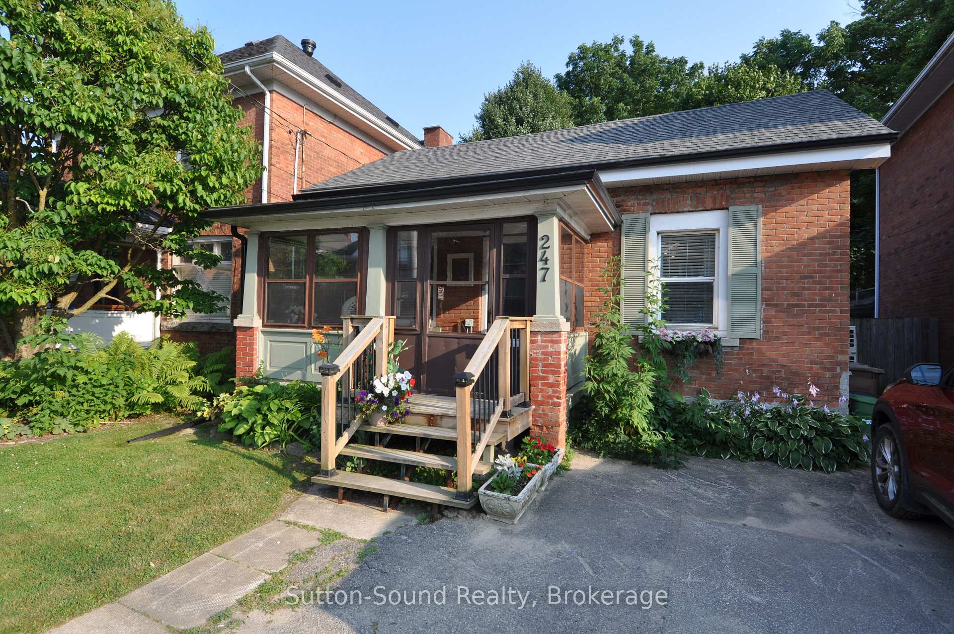 Front of 247 6th Street E